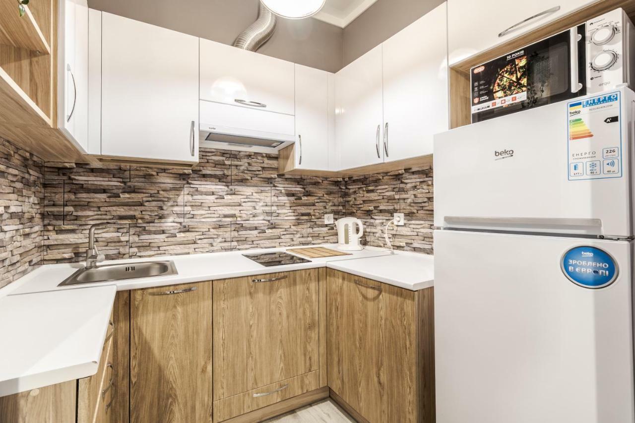Modern Rus Apartamento Lviv Exterior foto